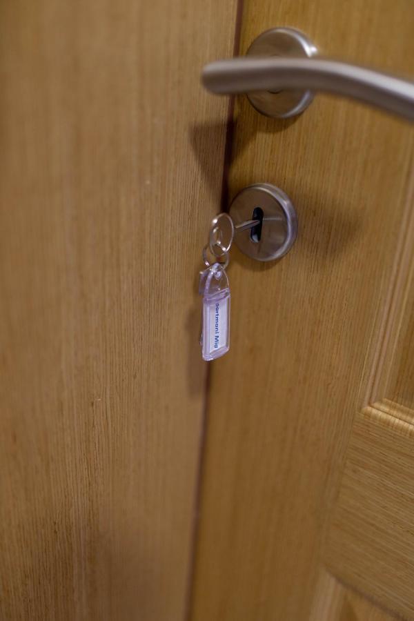 Apartmani Mia Prozor 外观 照片